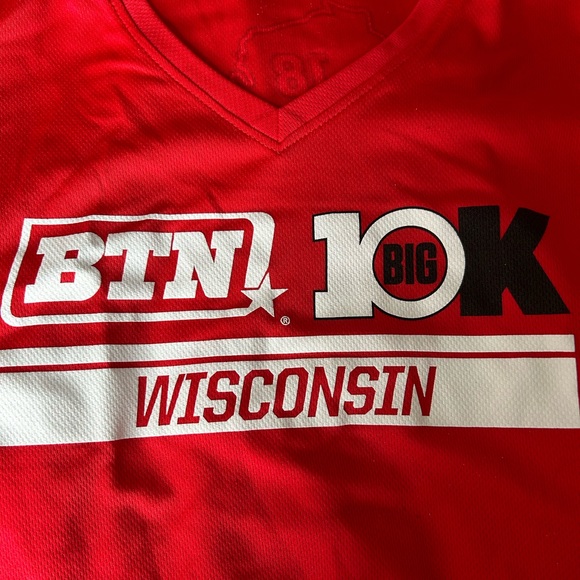 Wisconsin Big Ten Big 10K Race Tee - Picture 3 of 5